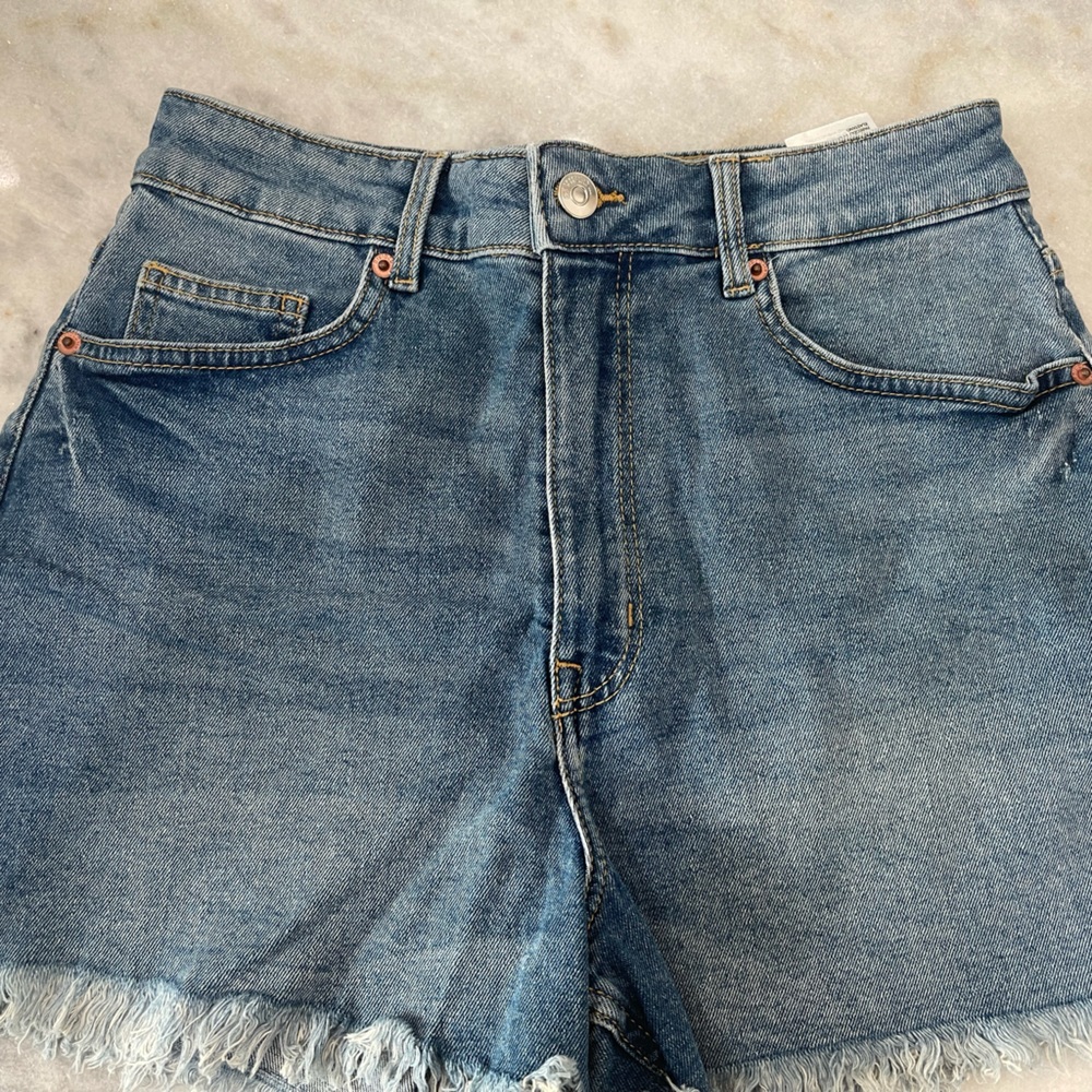 H&M shorts